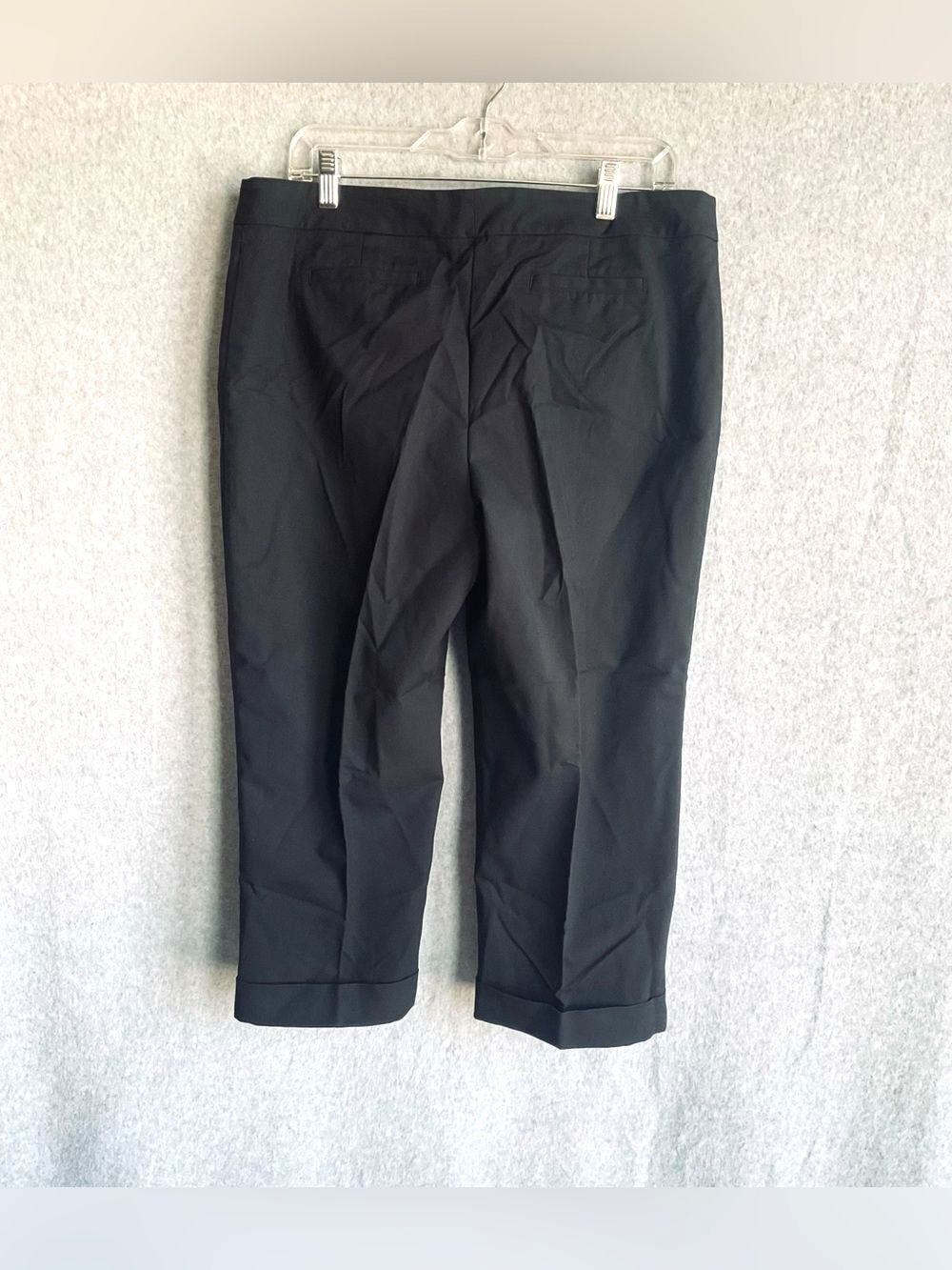 Alfani Black WOmen's Capri Dress Pants Cuffed Stretch Business Casual Career 12